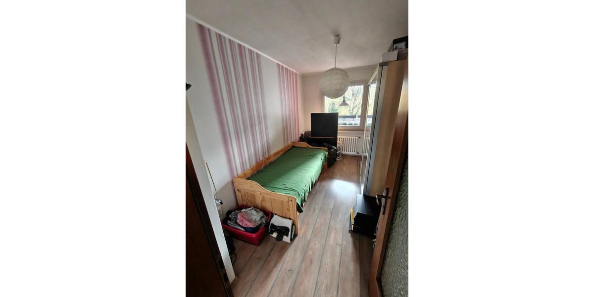 Etagenwohnung Köln Nippes - 4 Zimmer, 90 m&sup2;, 390.000&euro; | Angebot:24258419