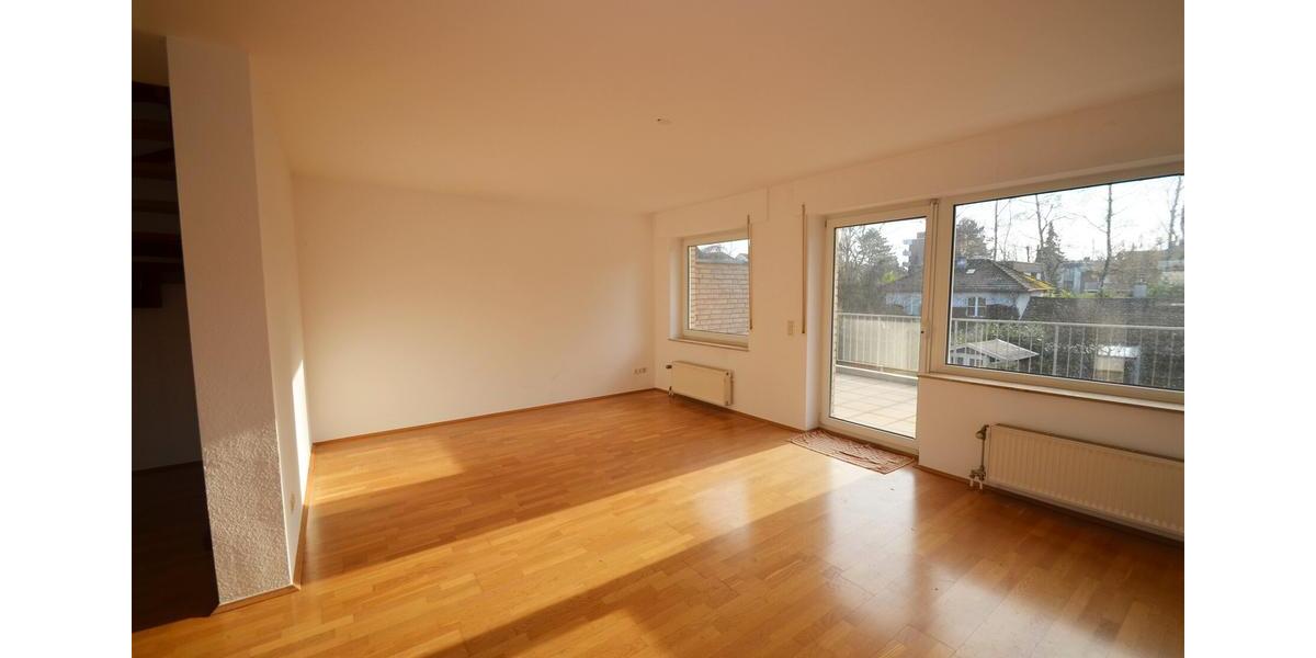 Etagenwohnung Brühl - 3 Zimmer, 92 m&sup2;, 1.280&euro; | Angebot:24712173