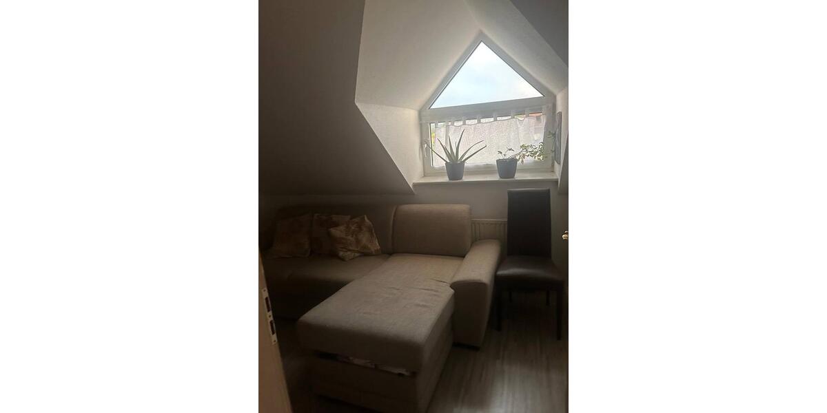 Dachgeschoßwohnung Bergheim - 3 Zimmer, 80 m&sup2;, 1.150&euro; | Angebot:25867953