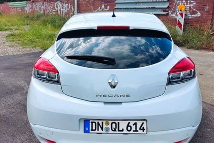 Renault Megane 234.921 km 2.800 &euro; Düren 52353