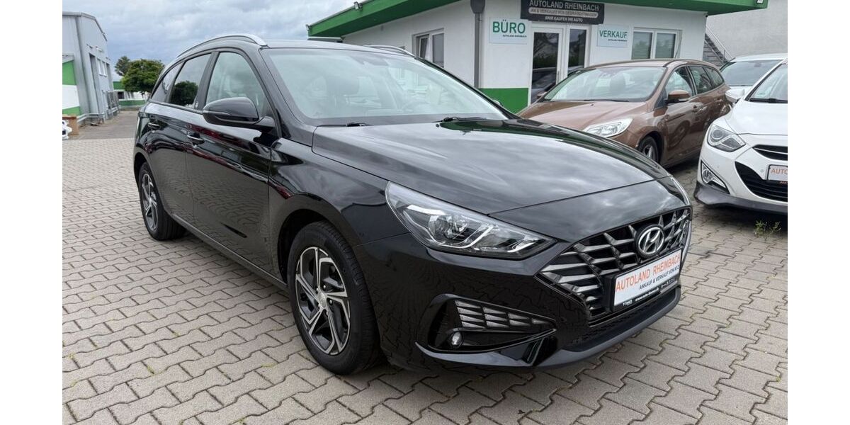 Hyundai i30 179.000 km 9.900 &euro; Rheinbach 53359