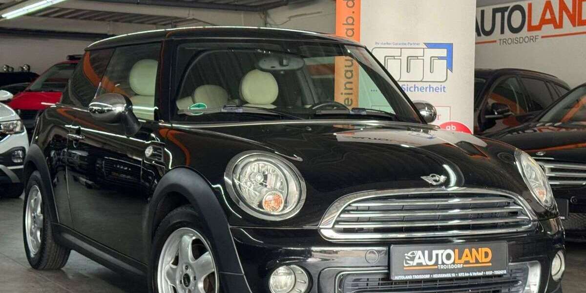 Mini One 125.000 km 6.499 &euro; Troisdorf 53842
