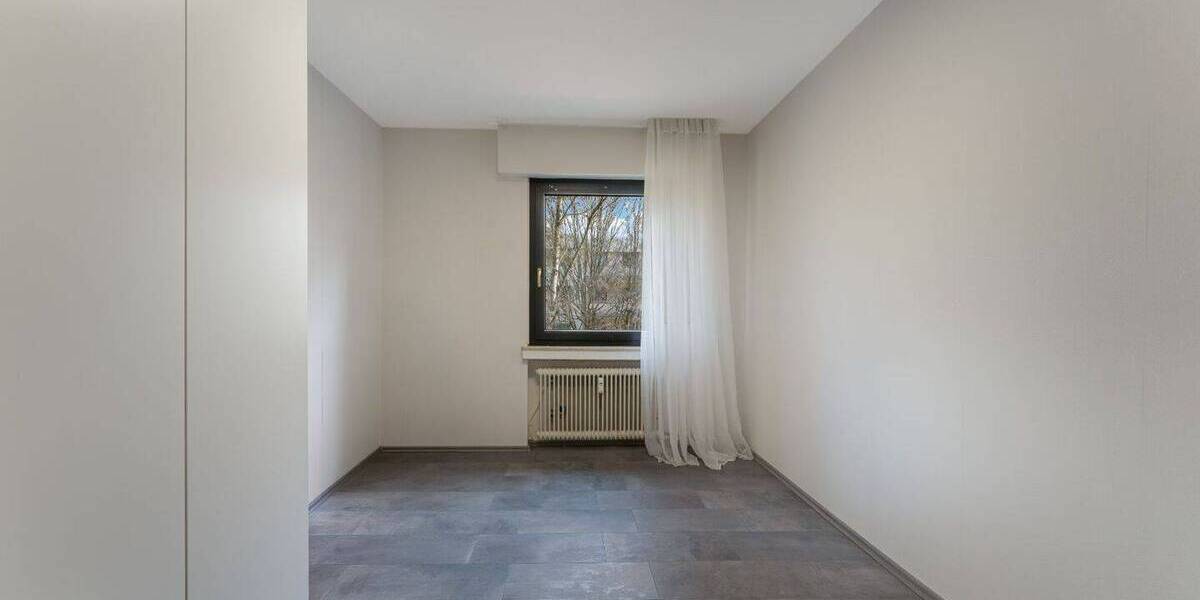 Etagenwohnung Bergheim Ahe - 4 Zimmer, 100 m&sup2;, 120.000&euro; | Angebot:26117669