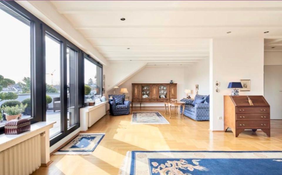 Maisonettenwohnung Köln Mülheim - 2 Zimmer, 133 m&sup2;, 1.700&euro; | Angebot:25225223