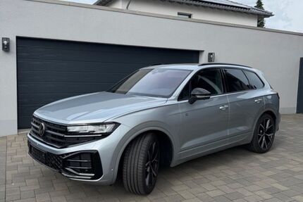 VW Touareg 2.500 km 84.900 &euro; Erftstadt 50374
