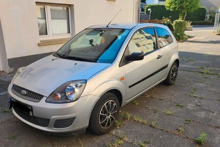 Ford Fiesta 96.500 km 2.200 &euro; Bonn 53127