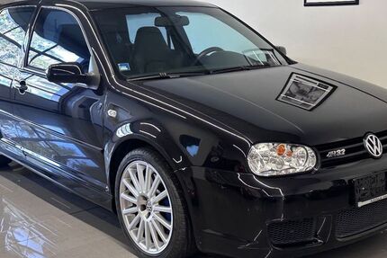 VW Golf 13.740 km 53.900 &euro; Köln 51149