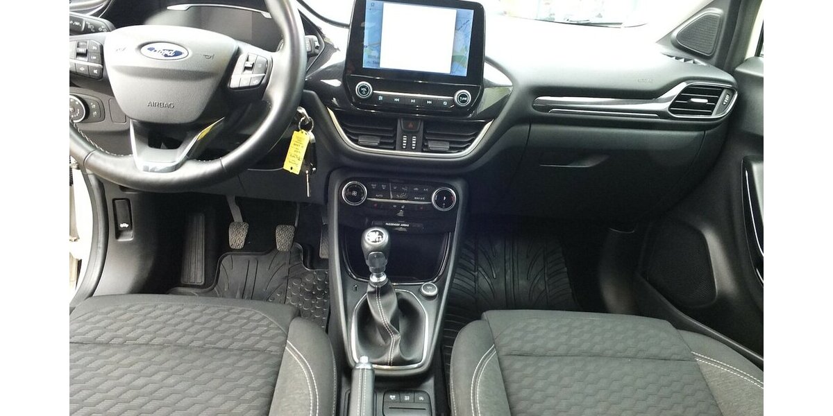 Ford Puma TITANIUM ECO BOOST NAVI PDC BLUETOOTH 107.845 km 14.704 &euro; Köln 50858