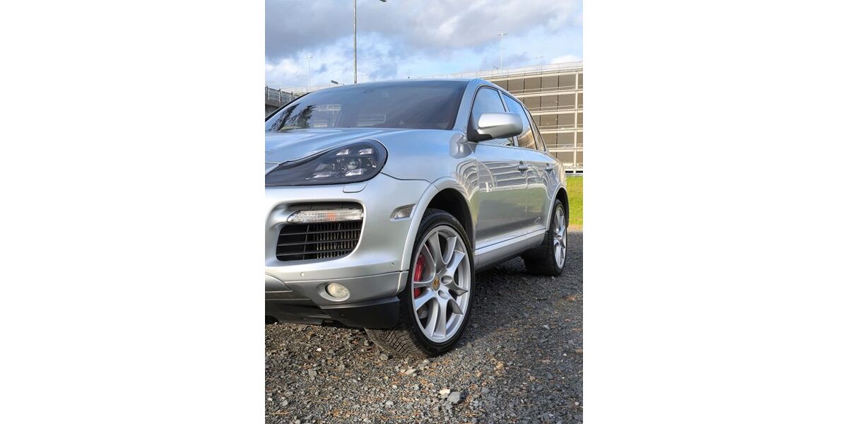 Porsche Cayenne 199.500 km 17.500 &euro; Köln 50968