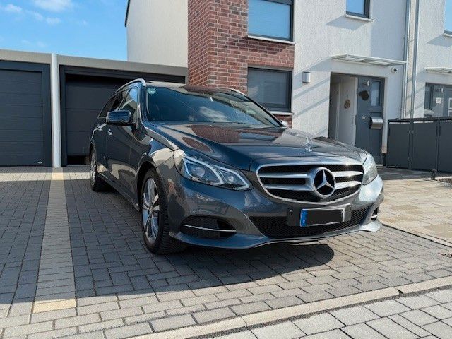 Mercedes-Benz E 250 139.500 km 18.850 &euro; Köln 50589