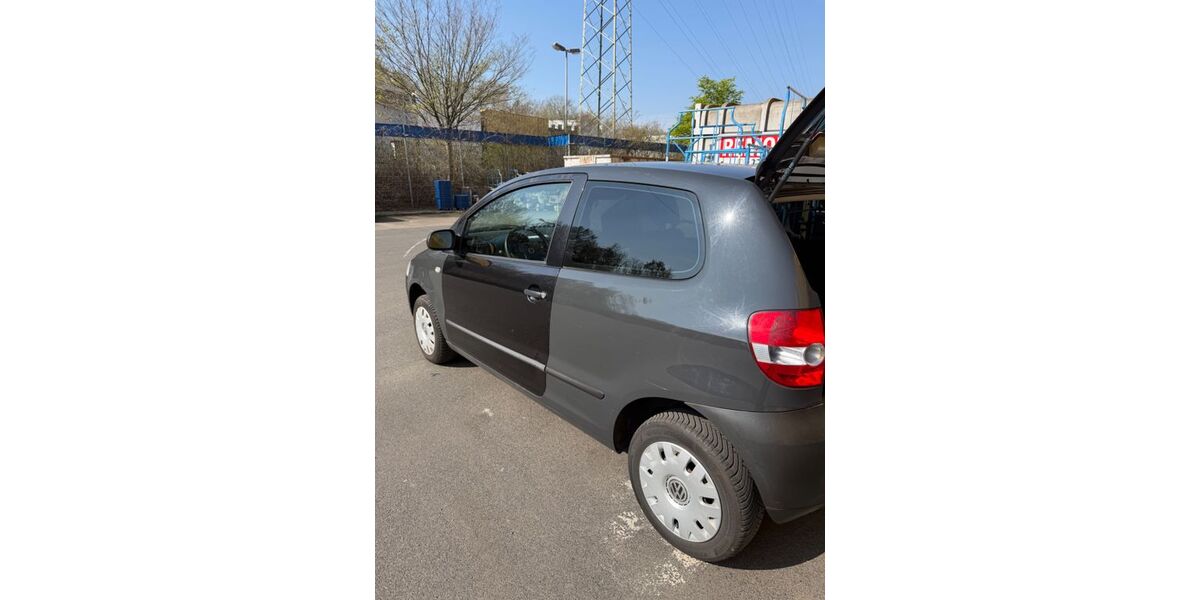 VW Fox 137.000 km 1.350 &euro; Bonn 53119