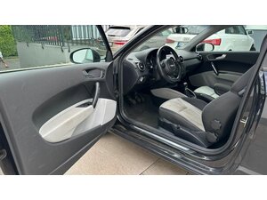 Audi A1 ambition 180.000 km 3.390 &euro; Troisdorf 53844