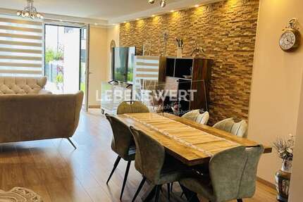 Haus Köln-Gremberghoven Gremberghoven - 5 Zimmer, 145 m&sup2;, 639.000&euro; | Angebot:25419532