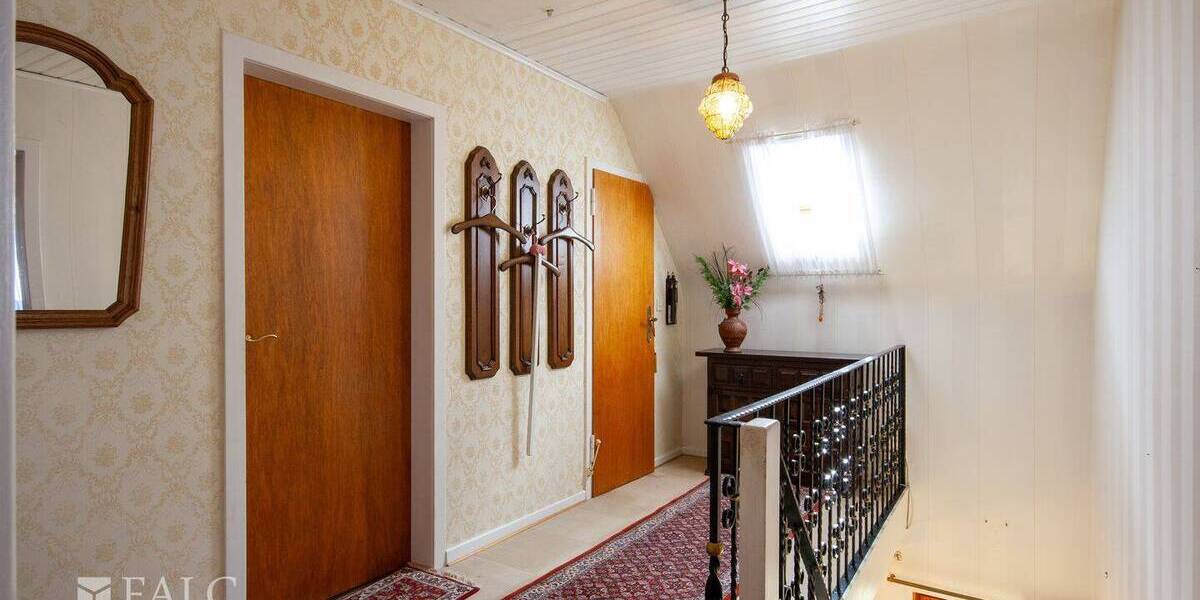 Einfamilienhaus Bergheim Ahe - 5 Zimmer, 138 m&sup2;, 325.000&euro; | Angebot:26869189