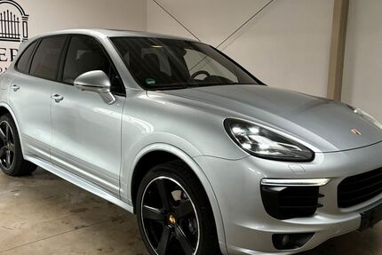 Porsche Cayenne 143.000 km 29.970 &euro; Düren 52349