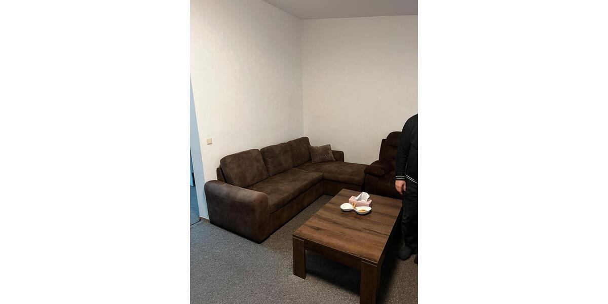 Erdgeschoßwohnung Köln Heimersdorf - 4 Zimmer, 120 m&sup2;, 600&euro; | Angebot:23678488