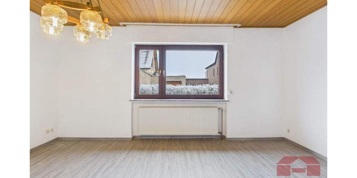 Einfamilienhaus Mechernich / Antweiler Antweiler - 3 Zimmer, 121 m&sup2;, 239.000&euro; | Angebot:25742601