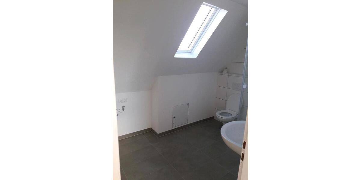 Dachgeschoßwohnung Bergheim - 2 Zimmer, 47 m&sup2;, 550&euro; | Angebot:25995524