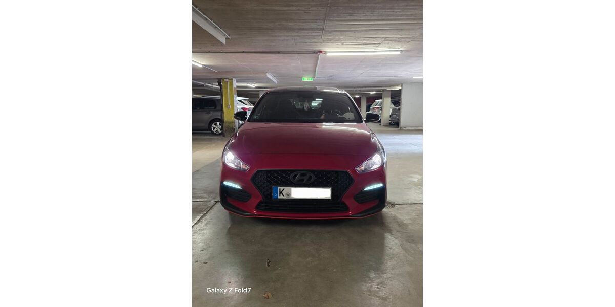 Hyundai i30 51.200 km 17.500 &euro; Köln 50737