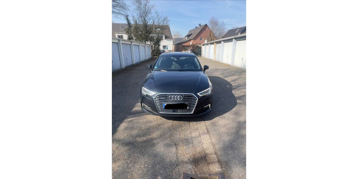 Audi A3 171.000 km 11.900 &euro; Leverkusen 51371