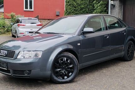 Audi A4 112.000 km 2.999 &euro; Rösrath 51503