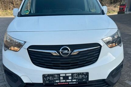 Opel Combo 88.000 km 9.700 &euro; Erftstadt 50374
