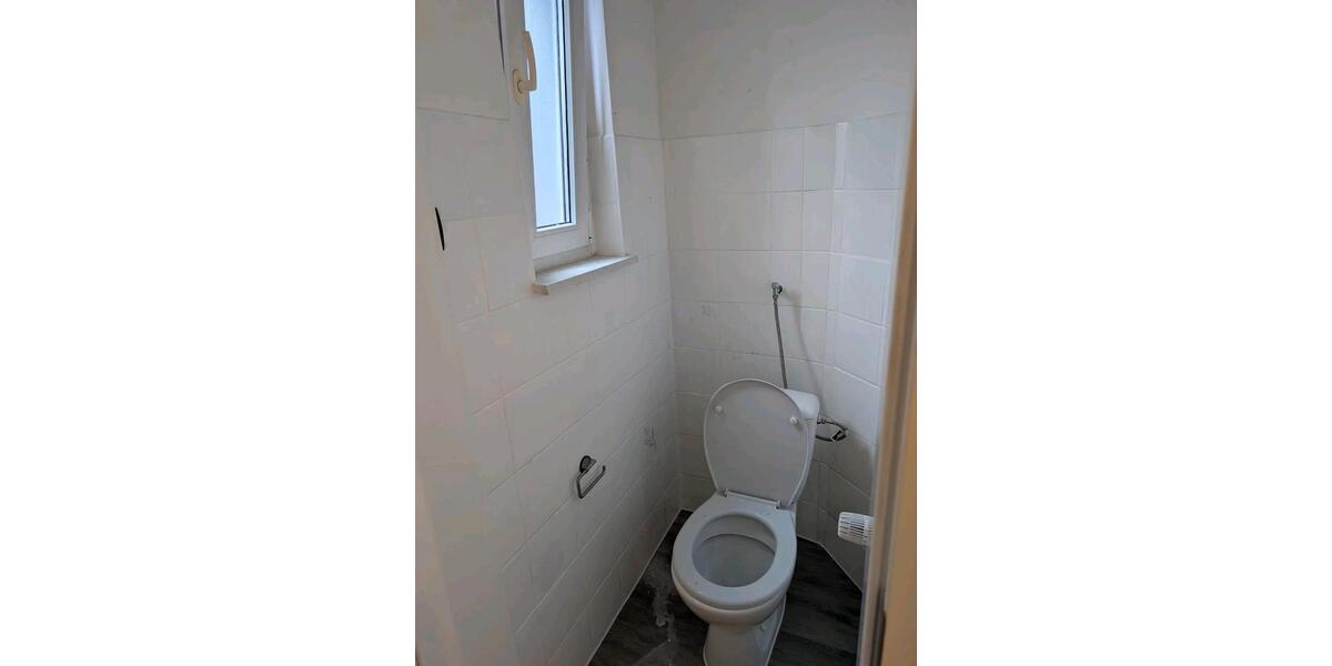 Erdgeschoßwohnung Bergheim - 2 Zimmer, 40 m&sup2;, 890&euro; | Angebot:25972349