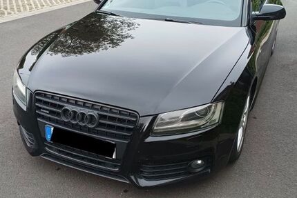 Audi A5 190.000 km 11.500 &euro; Düren 52351