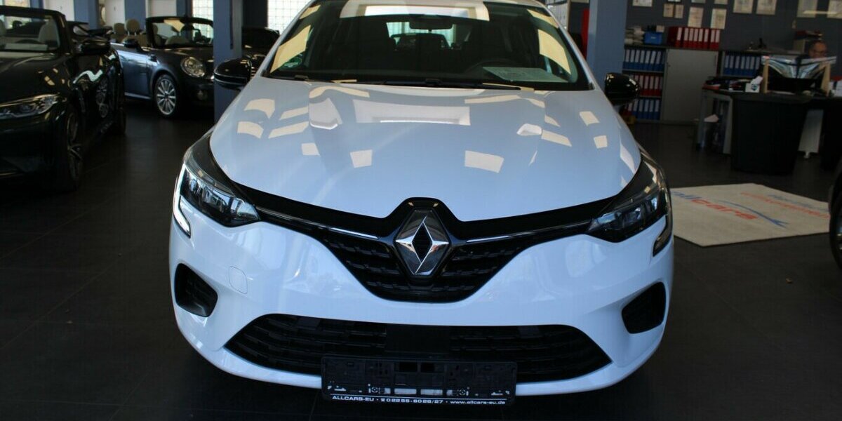 Renault Clio SCe65 EQUILIBRE 29.107 km 12.480 &euro; Euskirchen 53881