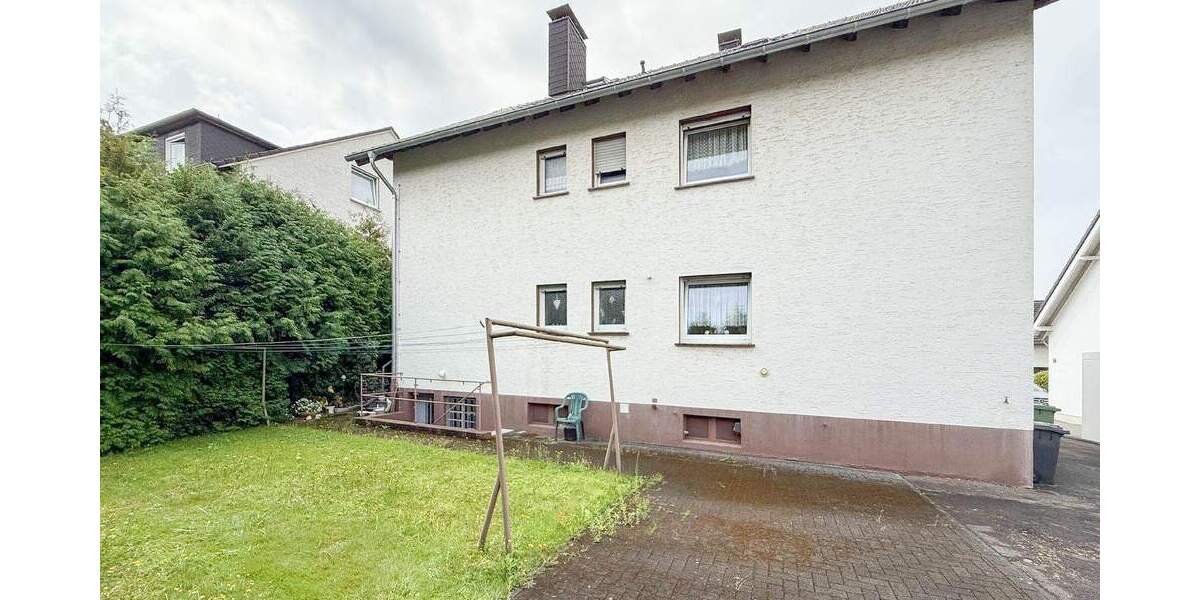 Mehrfamilienhaus, Wohnhaus Lohmar - 9 Zimmer, 223 m&sup2;, 680.000&euro; | Angebot:25706571