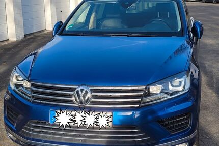 VW Touareg 145.500 km 19.800 &euro; Bonn 53123