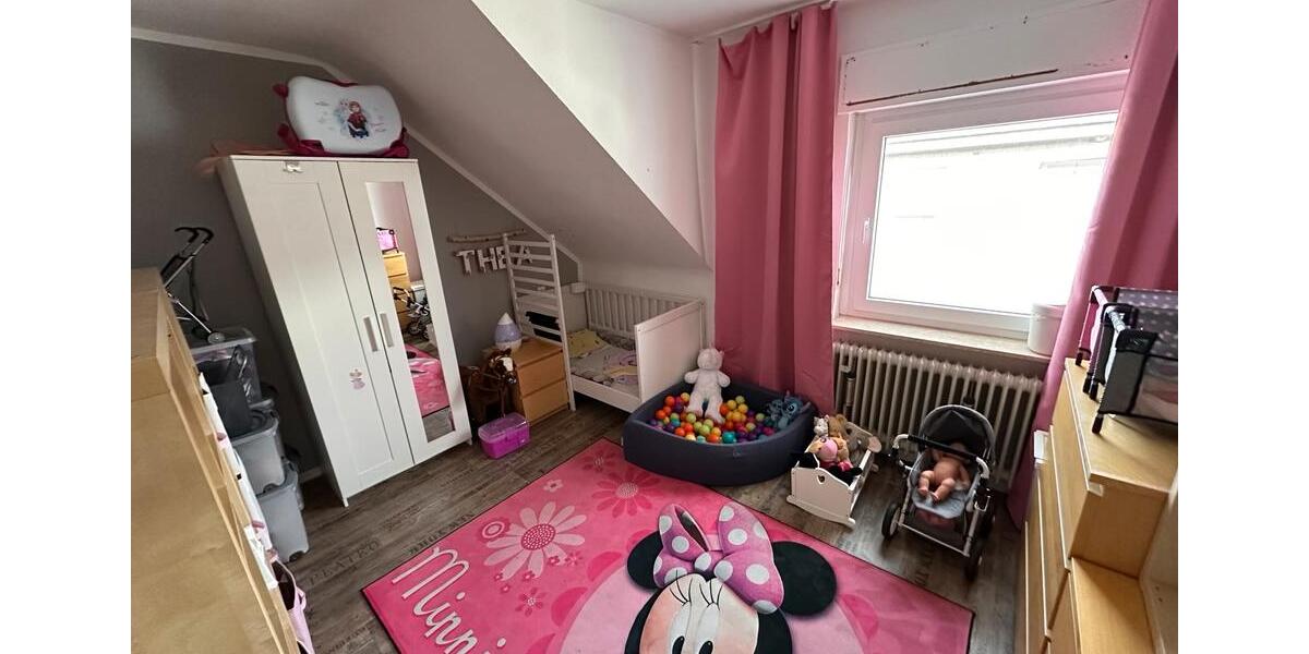 Einfamilienhaus Erftstadt - 5 Zimmer, 130 m&sup2;, 490.000&euro; | Angebot:26523091