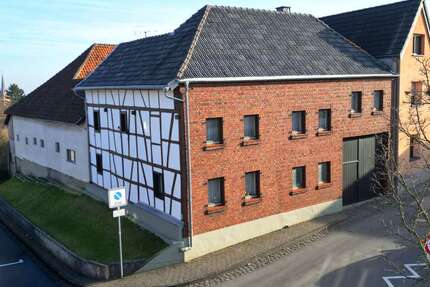 Haus Bornheim / Brenig Brenig - 5 Zimmer, 121 m&sup2;, 589.000&euro; | Angebot:24700572