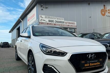 Hyundai i30 125.000 km 15.999 &euro; Rheinbach 53359