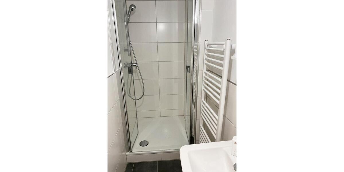 Etagenwohnung Köln Rodenkirchen - 3 Zimmer, 100 m&sup2;, 1.580&euro; | Angebot:25433198