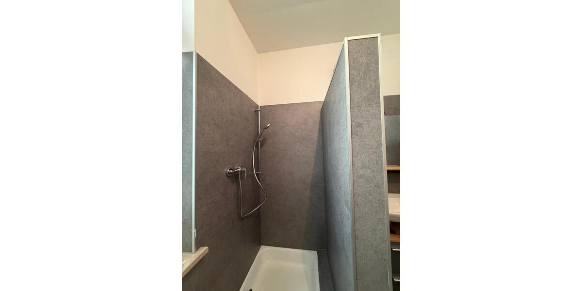 Etagenwohnung Köln Kalk - 3 Zimmer, 78 m&sup2;, 592&euro; | Angebot:26048104