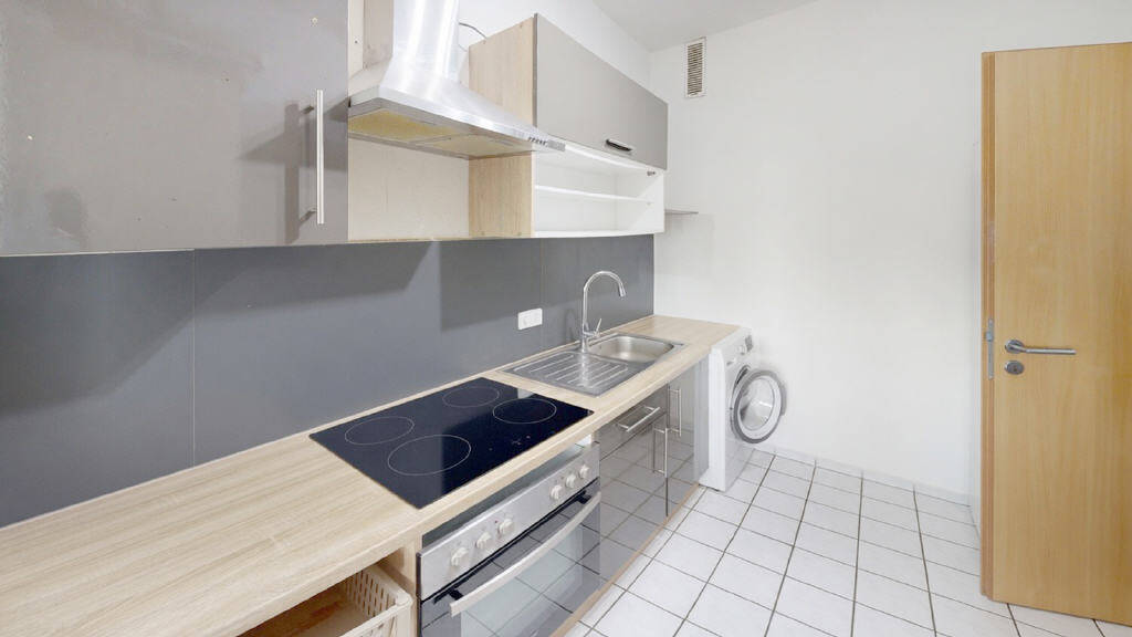 Etagenwohnung Erftstadt Lechenich - 3 Zimmer, 77 m&sup2;, 185.000&euro; | Angebot:26475797