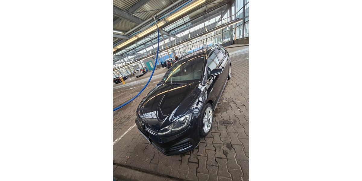 VW Golf 300.000 km 10.800 &euro; Leverkusen 51379