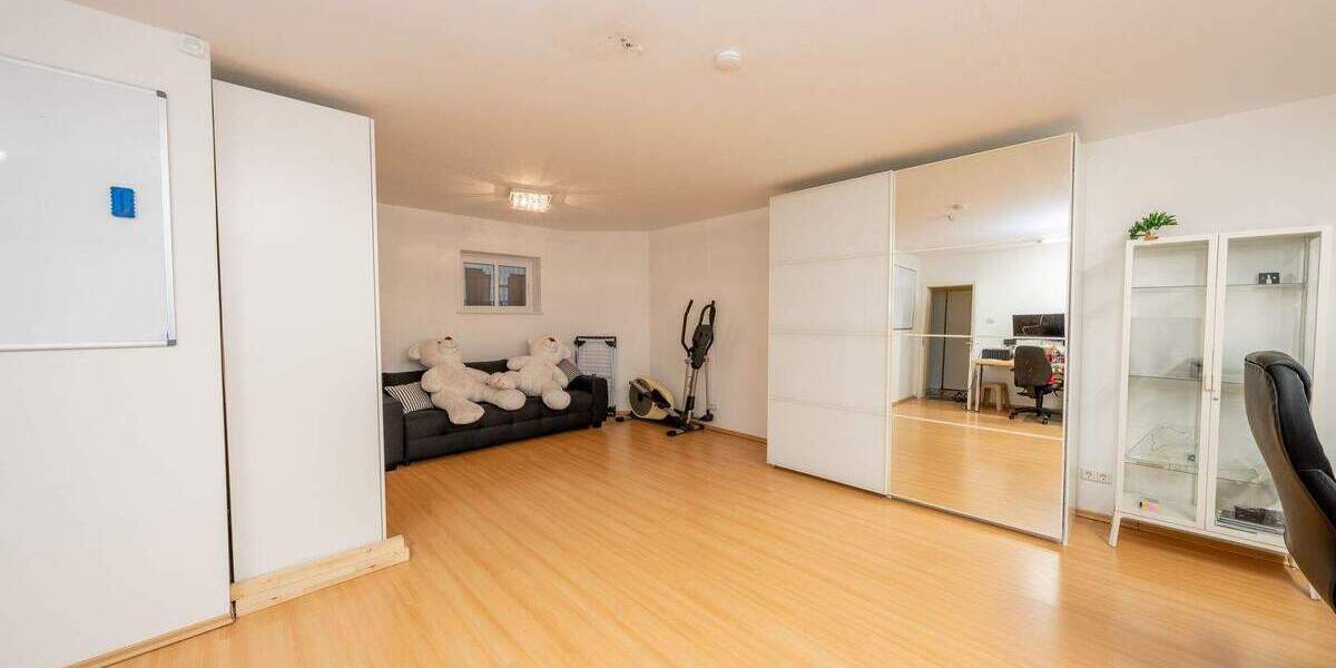 Einfamilienhaus Köln Mülheim - 7 Zimmer, 247 m&sup2;, 839.000&euro; | Angebot:25778486