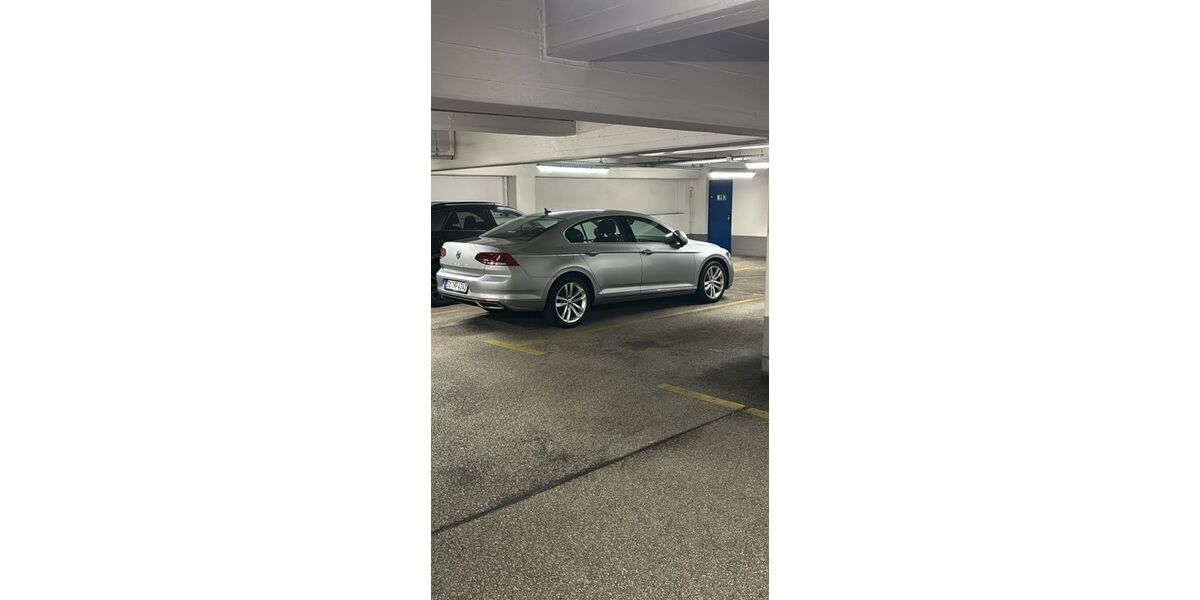 VW Passat 97.000 km 18.900 &euro; Niederkassel 53859