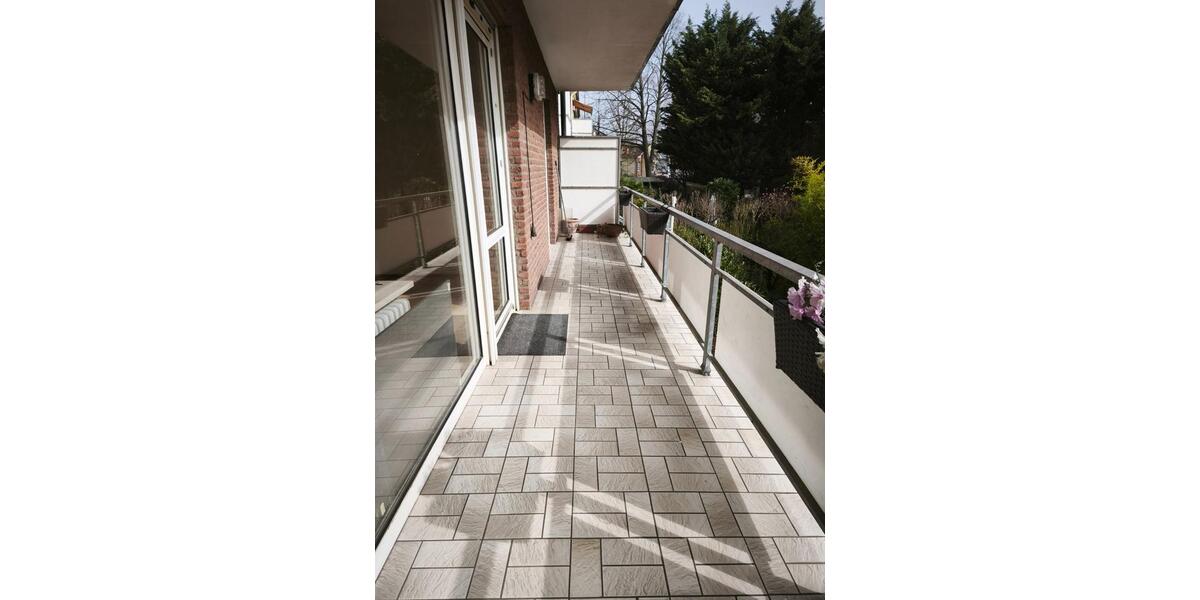 Hochparterre Köln Rodenkirchen - 3 Zimmer, 89 m&sup2;, 1.513&euro; | Angebot:25421735