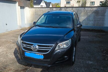 VW Tiguan 370.000 km 6.450 &euro; Köln 51147