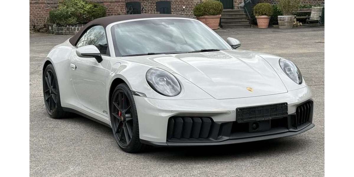 Porsche 992 11.400 km 189.790 &euro; Frechen 50226