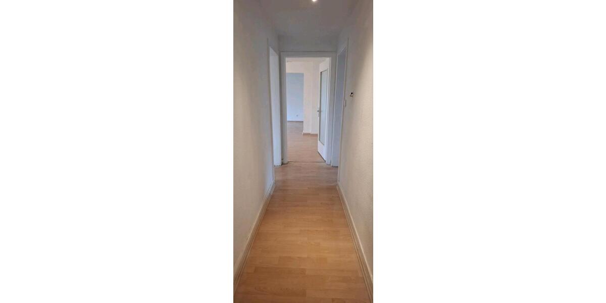 Dachgeschoßwohnung Köln Kalk - 3 Zimmer, 78 m&sup2;, 1.600&euro; | Angebot:25660365