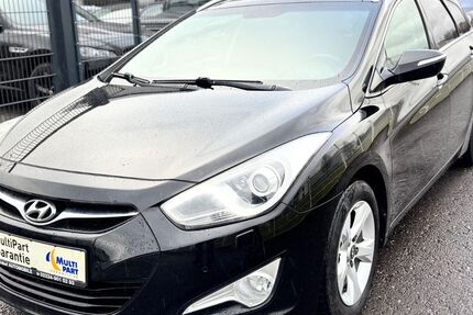 Hyundai i40 203.000 km 6.900 &euro; Troisdorf (10 km Köln-Bonn Airport) 53842