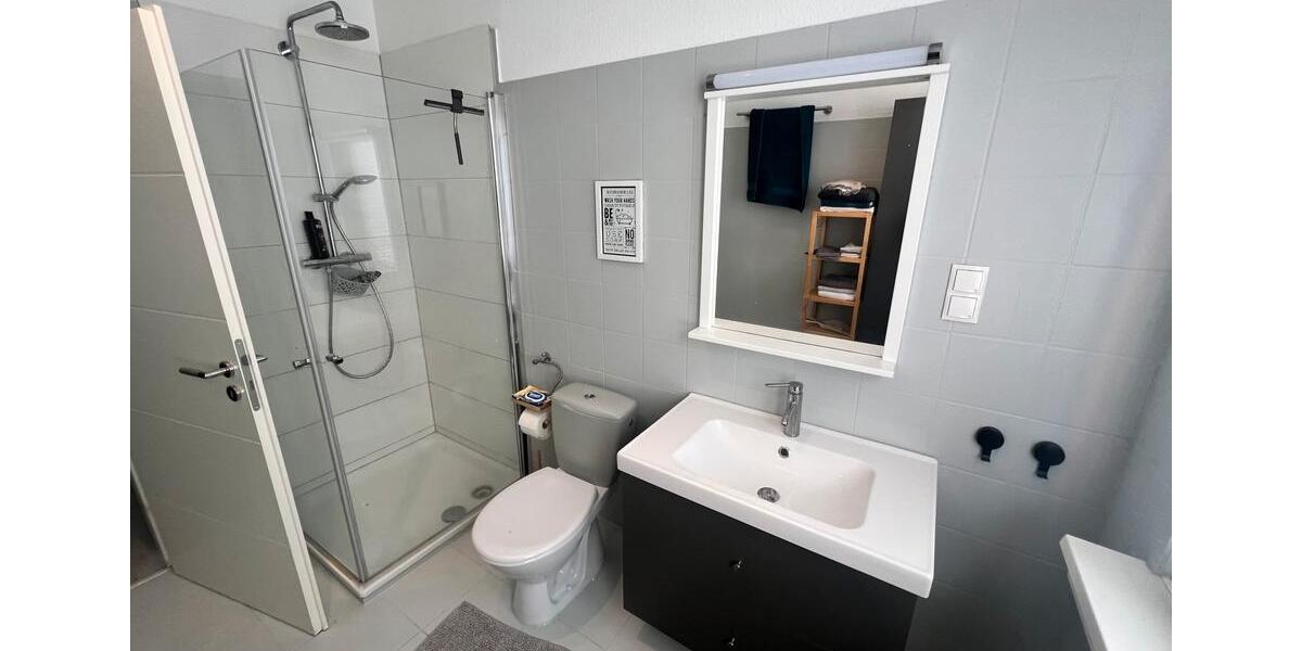 Erdgeschoßwohnung Bonn Beuel-Mitte - 2 Zimmer, 60 m&sup2;, 1.680&euro; | Angebot:26461478