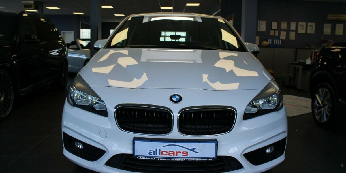 BMW 218 218i Active Tourer Advantage 58.050 km 14.980 &euro; Euskirchen 53881