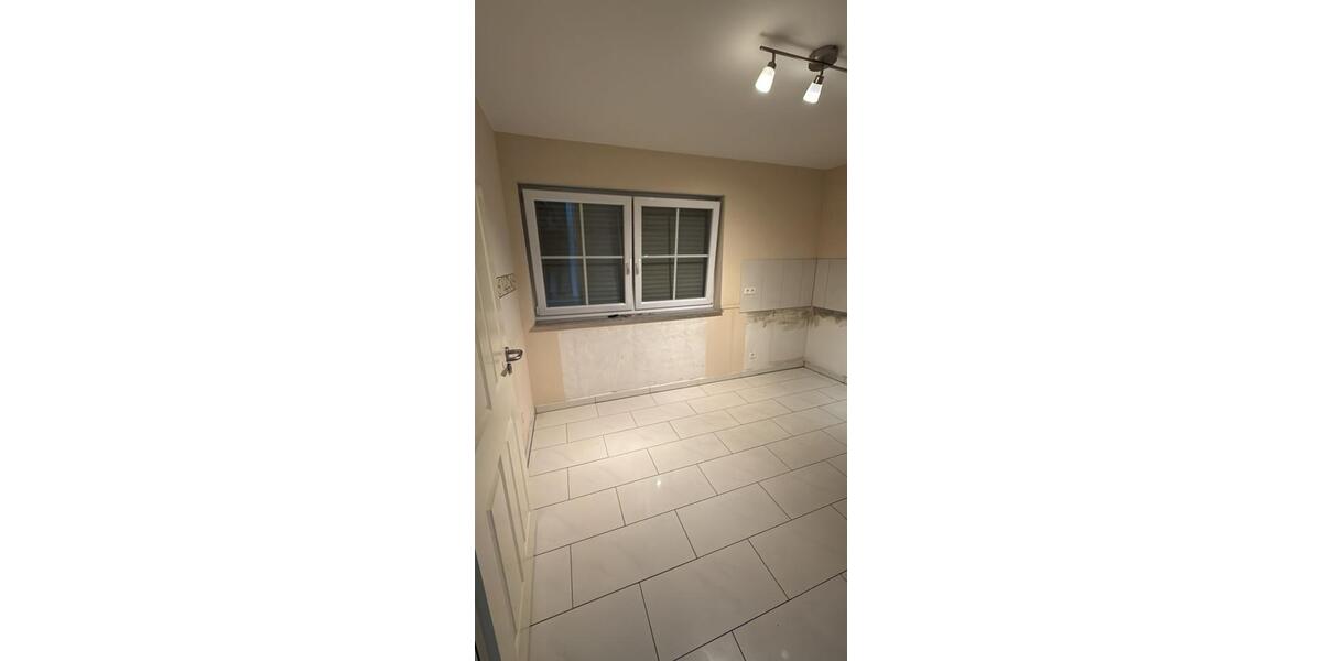 Erdgeschoßwohnung Wesseling - 3 Zimmer, 80 m&sup2;, 1.400&euro; | Angebot:26642926