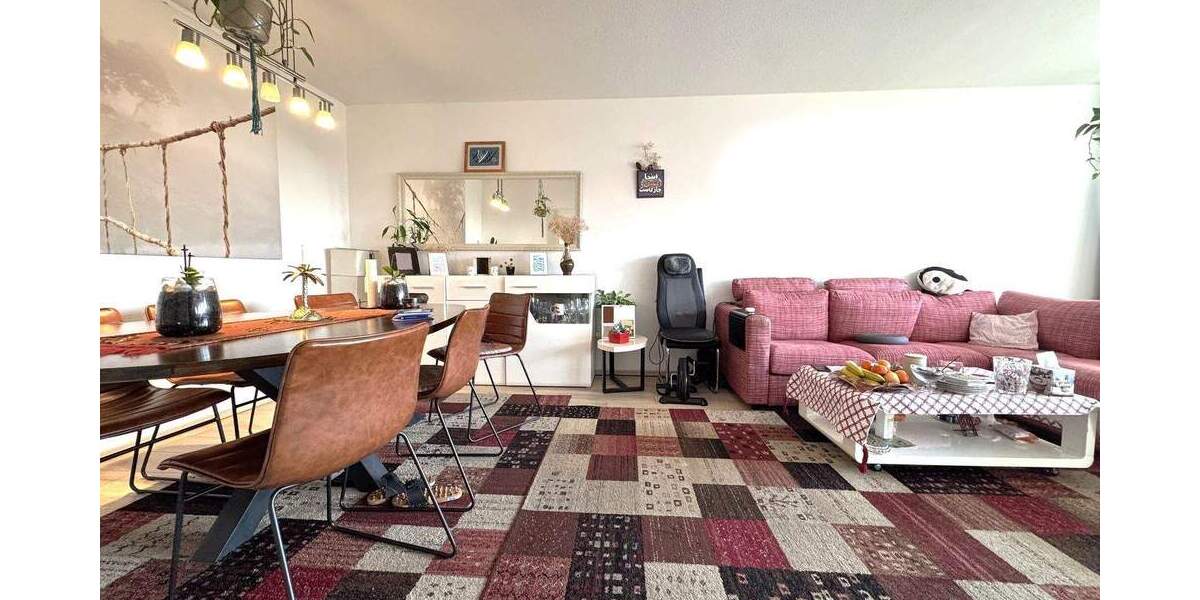 Etagenwohnung Köln Ostheim - 3 Zimmer, 66 m&sup2;, 215.000&euro; | Angebot:25664048