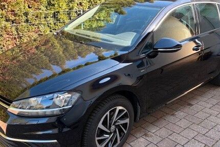 VW Golf 86.666 km 13.900 &euro; Rösrath 51503